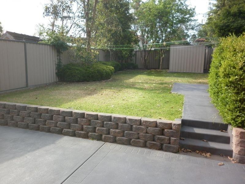 1/17 Essington Street, Wentworthville NSW 2145