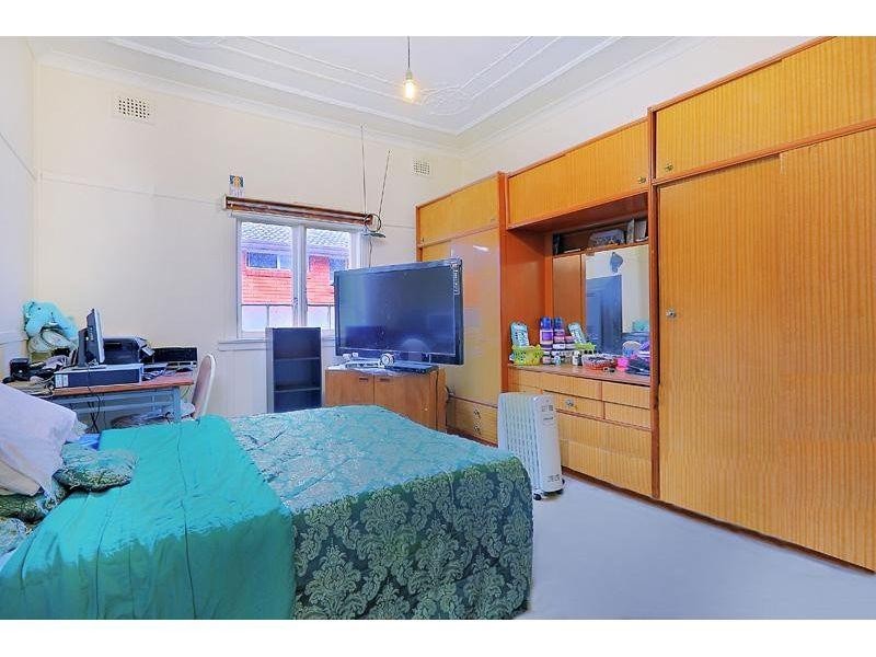 52 Targo Road, Girraween NSW 2145