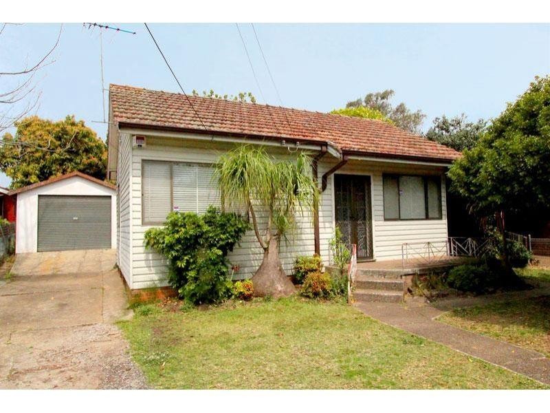 82 Toongabbie Road, Toongabbie NSW 2146