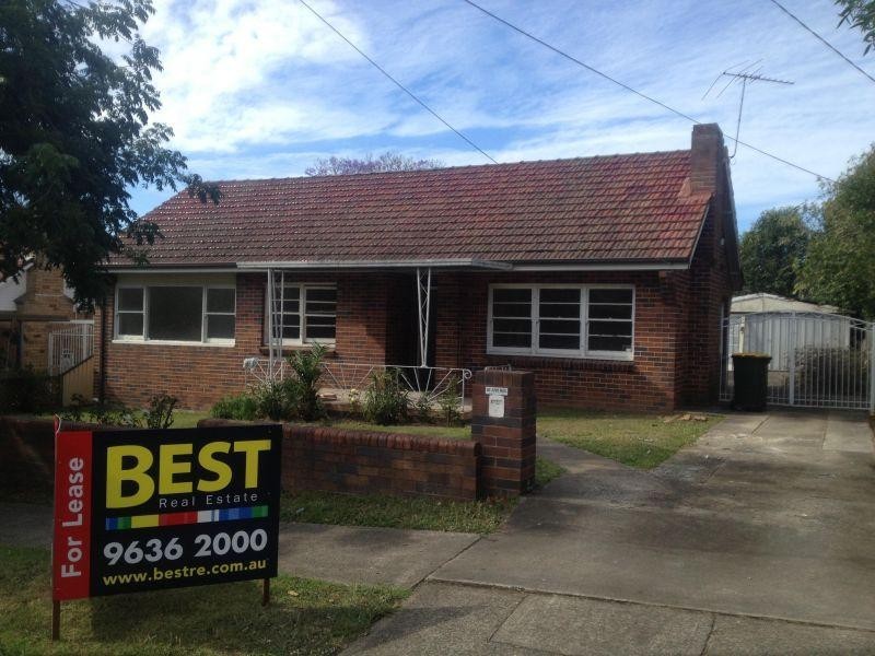 5 Nolan Cresent, Westmead NSW 2145