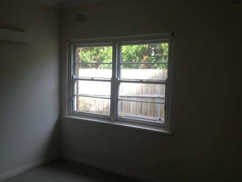 5 Nolan Cresent, Westmead NSW 2145