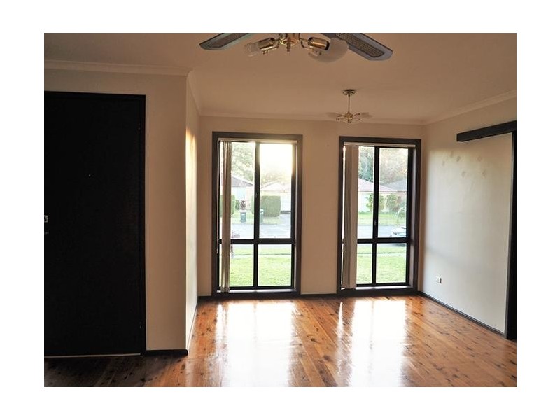 13  Tucks Road, Toongabbie NSW 2146