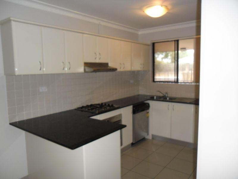 13/74 Lane Street, Wentworthville NSW 2145