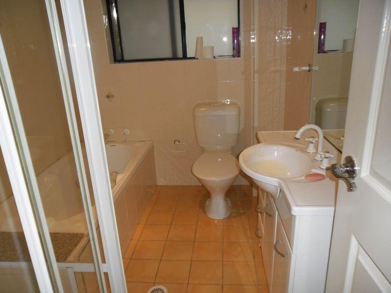 13/74 Lane Street, Wentworthville NSW 2145