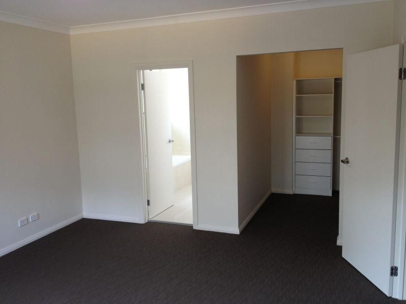 62a Redbank Road, Northmead NSW 2152