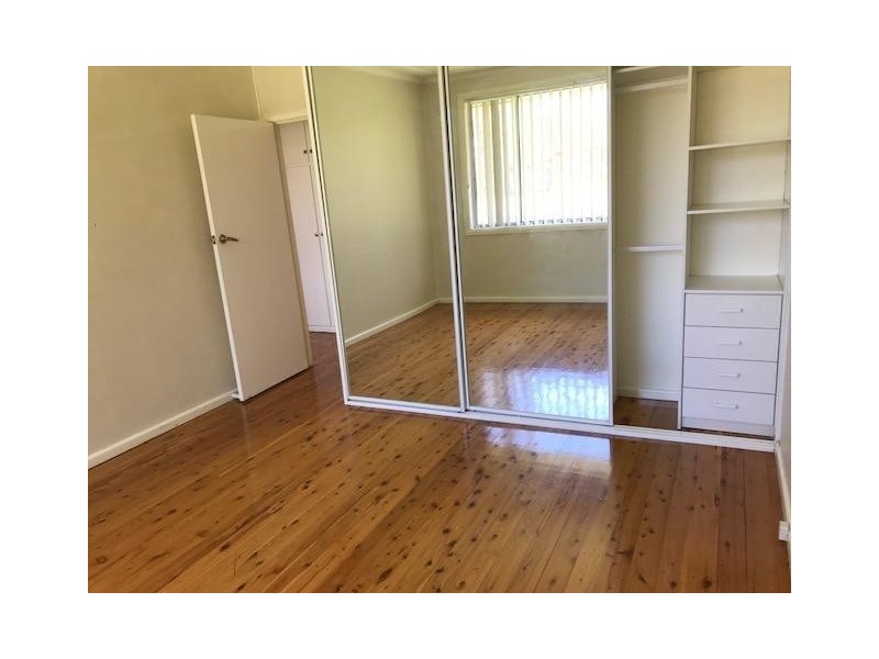 24 Potter Street, Toongabbie NSW 2146