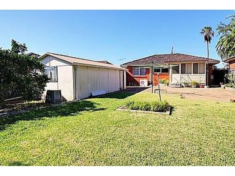 13a Sturdee Street, Wentworthville NSW 2145