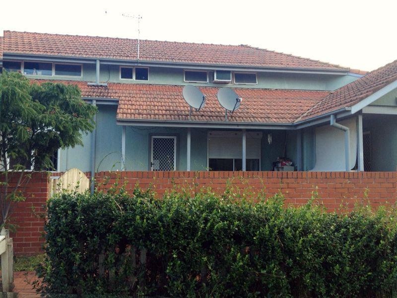 1/58 Hawkesbury Road, Westmead NSW 2145