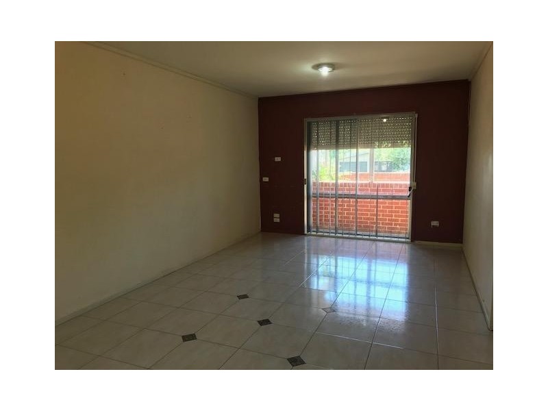 1/58 Hawkesbury Road, Westmead NSW 2145