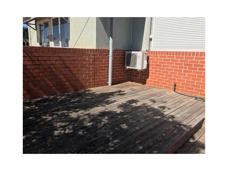 1/58 Hawkesbury Road, Westmead NSW 2145