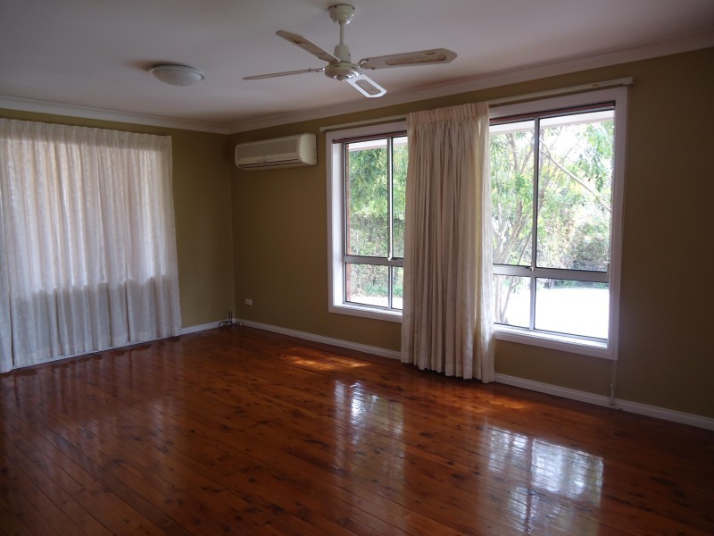 1/117a Binalong Road, Toongabbie NSW 2146