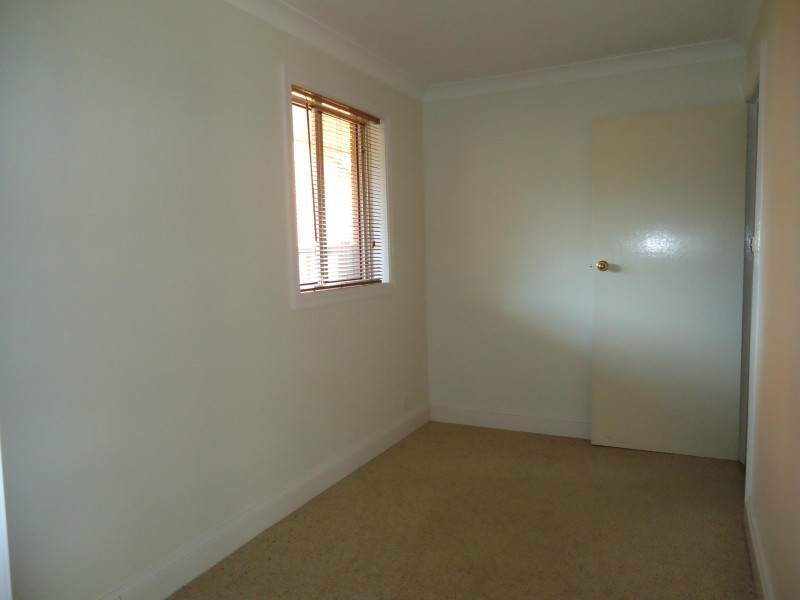 1/117a Binalong Road, Toongabbie NSW 2146