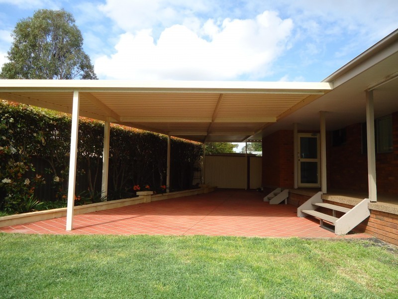 1/117a Binalong Road, Toongabbie NSW 2146