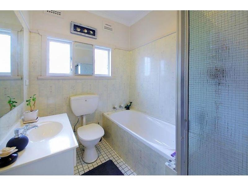 1/284 Great Western Highway, Wentworthville NSW 2145