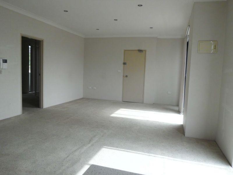 8/170 Bridge Road, Westmead NSW 2145