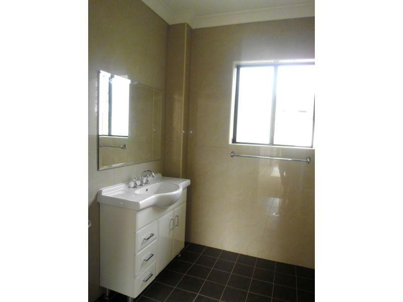 8/170 Bridge Road, Westmead NSW 2145