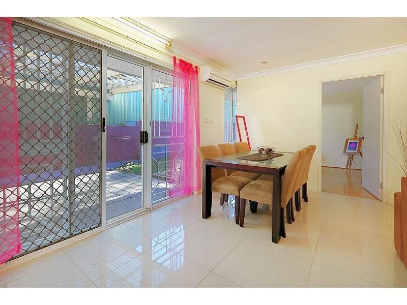 9/15-17  Hart Drive, Constitution Hill NSW 2145