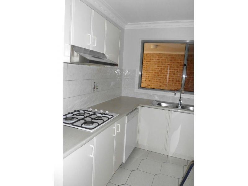 6/74 Stapleton Street, Pendle Hill NSW 2145