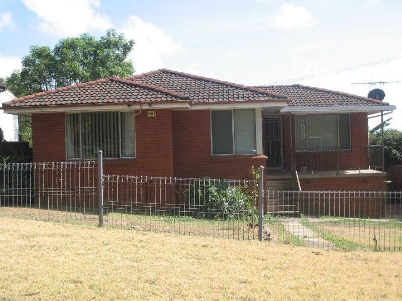 5 Michelle Drive, Constitution Hill NSW 2145