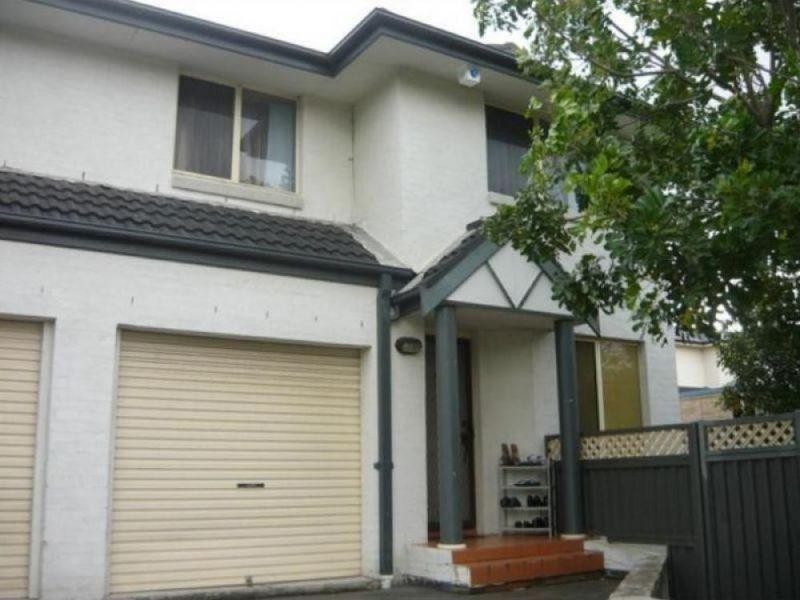 2/45 Emert Street, Wentworthville NSW 2145