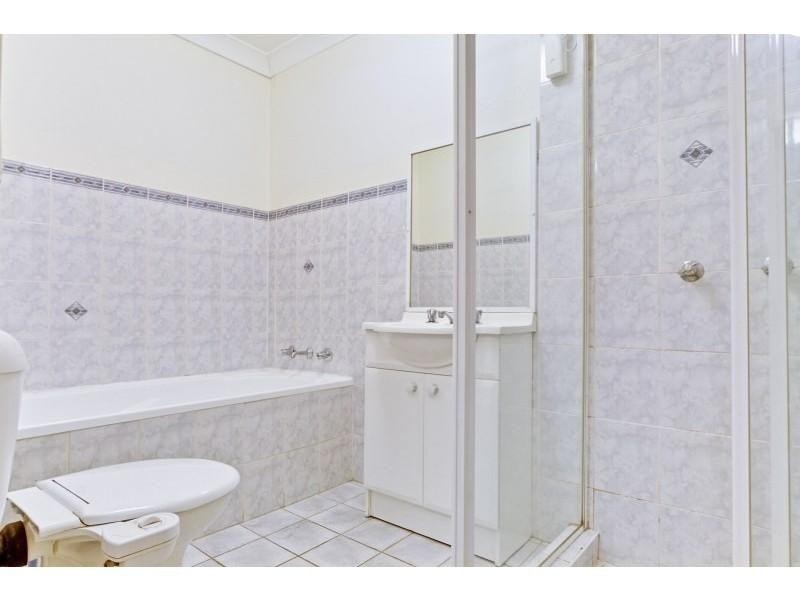 10/20  Peggy Street, Mays Hill NSW 2145