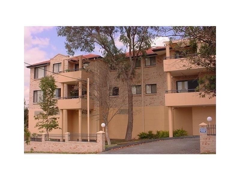 6/2-4 Mia Mia Street, Girraween NSW 2145