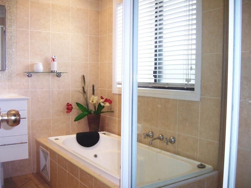 183a Wentworth Avenue, Pendle Hill NSW 2145