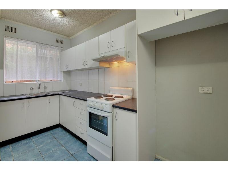 1/150 Station Street, Wentworthville NSW 2145