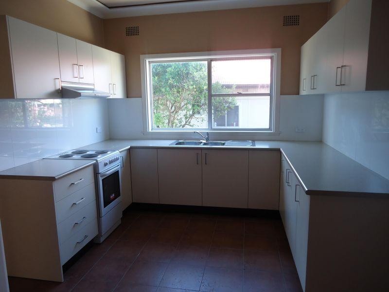 32 Jewelsford Road, Wentworthville NSW 2145