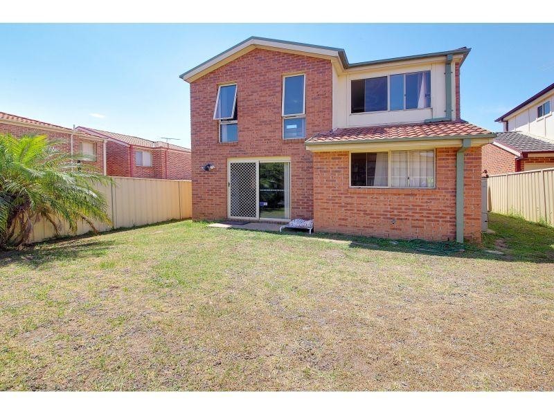 3 Berrara Close, Prestons NSW 2170