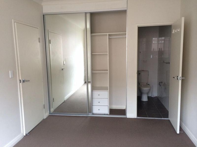 6/9-11 Kleins Road, Northmead NSW 2152