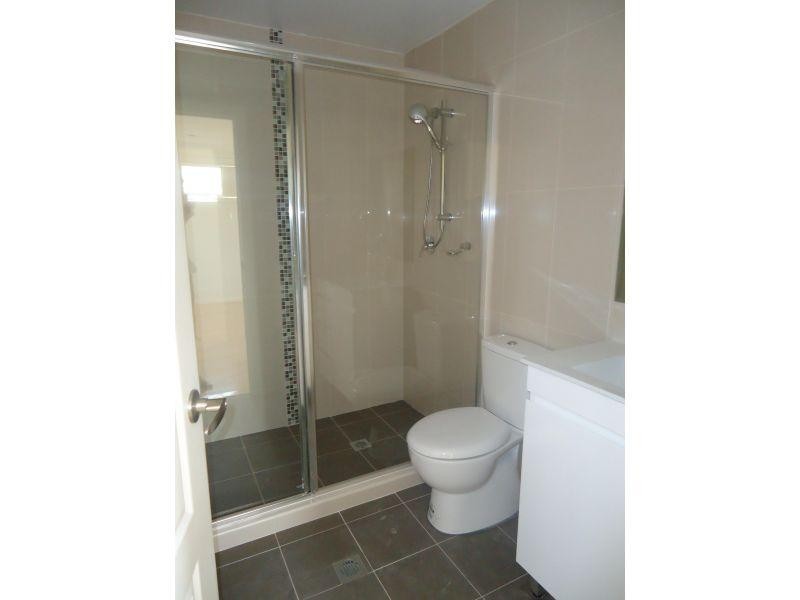 1/73 Girraween road, Girraween NSW 2145