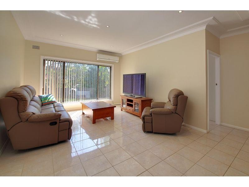 12 Olive Street, Wentworthville NSW 2145