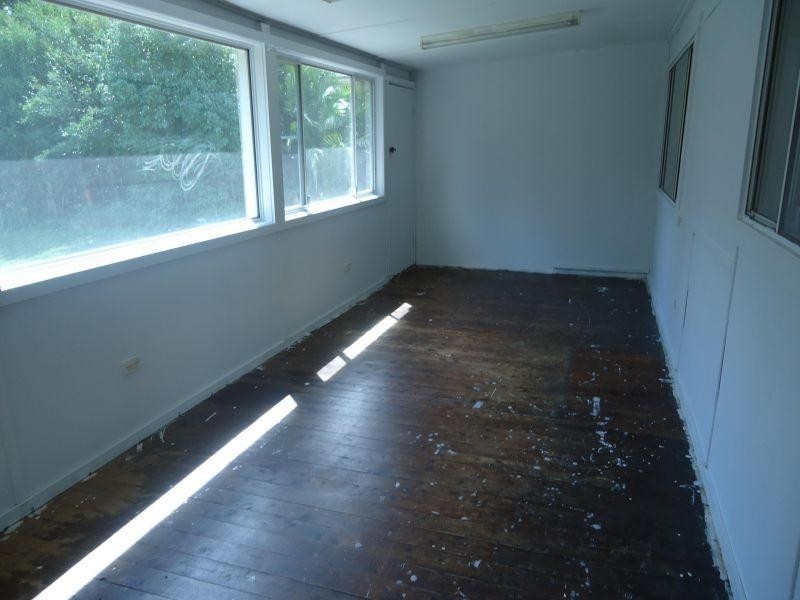 38 Binalong Road, Pendle Hill NSW 2145