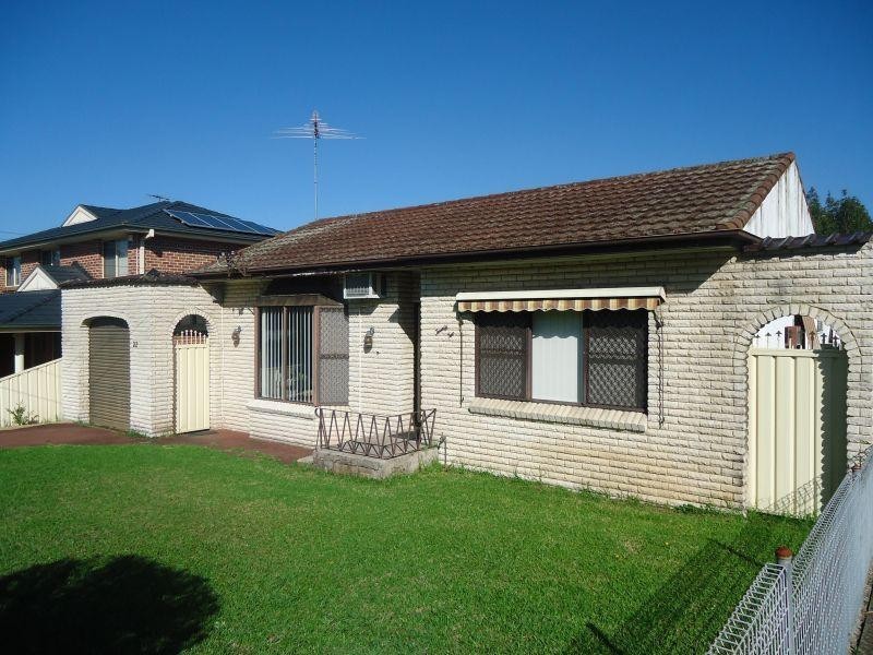 22 Camillo Street, Pendle Hill NSW 2145