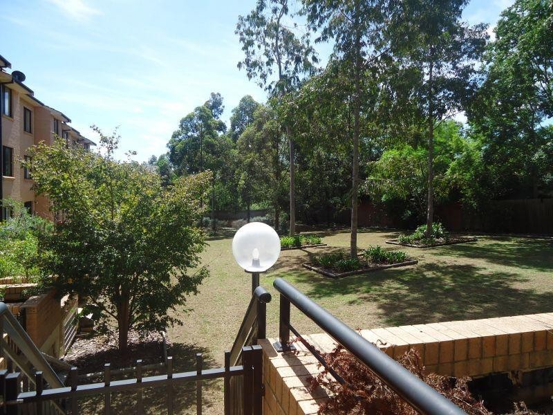 32/16-24 Lydbrook Street, Westmead NSW 2145