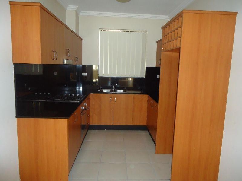 32/16-24 Lydbrook Street, Westmead NSW 2145