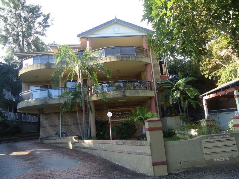 1/21-23 Queens Rd, Westmead NSW 2145