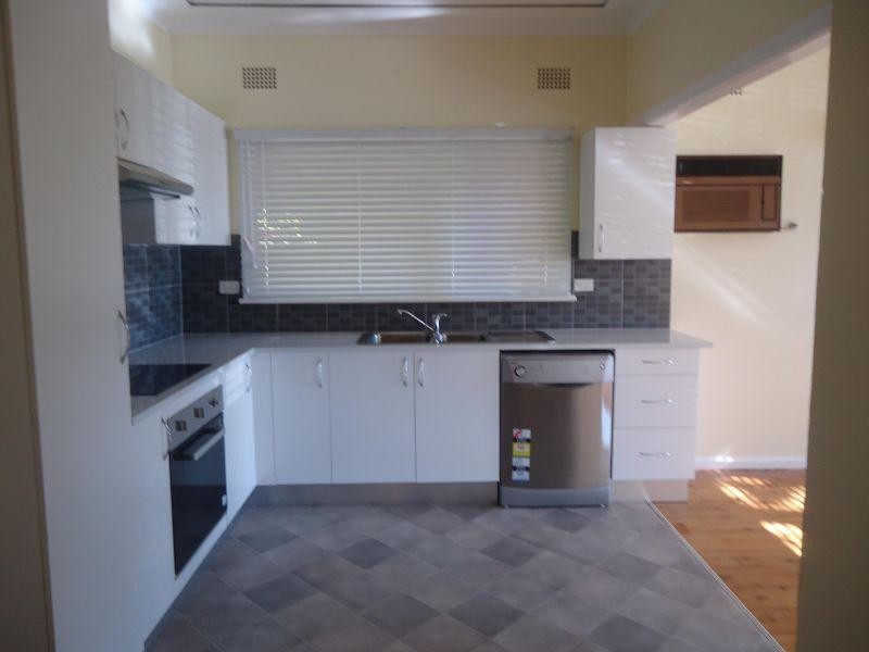 14 Landscape Street, Baulkham Hills NSW 2153