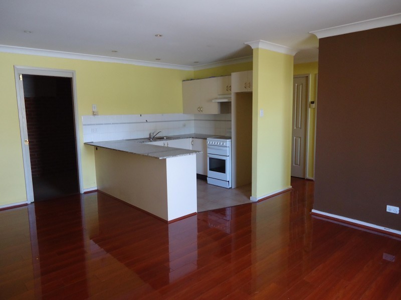 8/43 Magowar Road, Pendle Hill NSW 2145