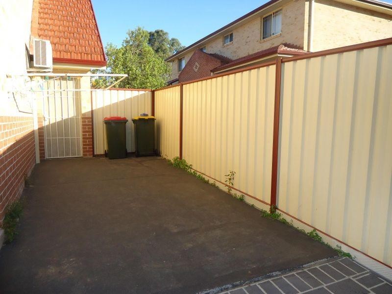 11/3-5 Chelmsford Road, South Wentworthville NSW 2145
