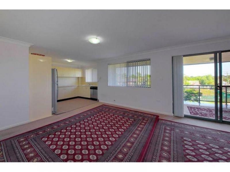 4/2-6 Goodall Street, Pendle Hill NSW 2145