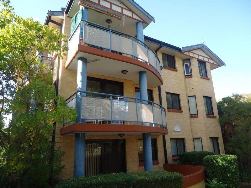 1/146 Station Street, Wentworthville NSW 2145