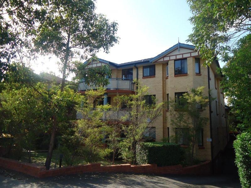 1/146 Station Street, Wentworthville NSW 2145