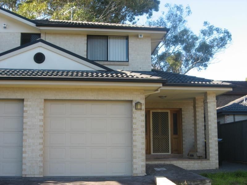 1F Macklin Street, Pendle Hill NSW 2145