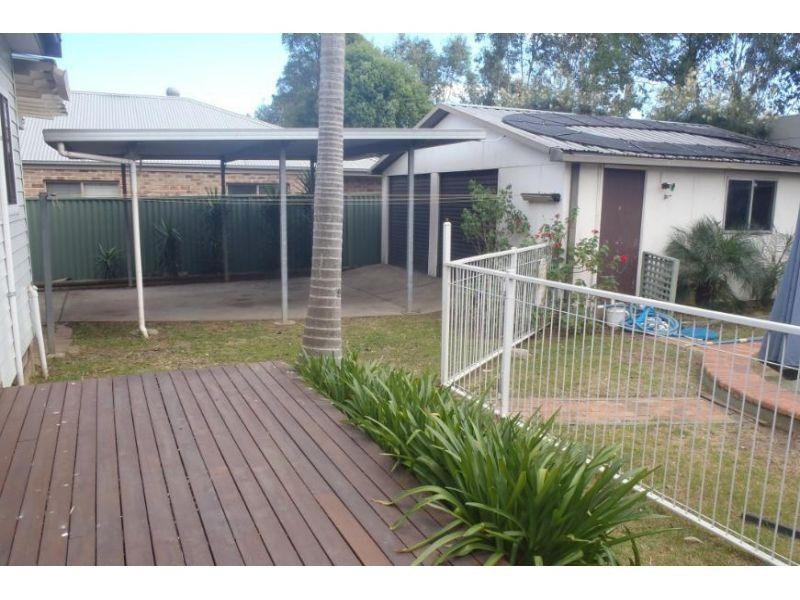 17 Peachtree Avenue, Constitution Hill NSW 2145