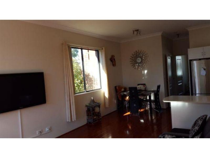 14/10-12 Reid Avenue, Westmead NSW 2145