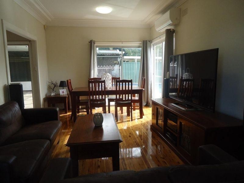 1a Oval Street, Old Toongabbie NSW 2146