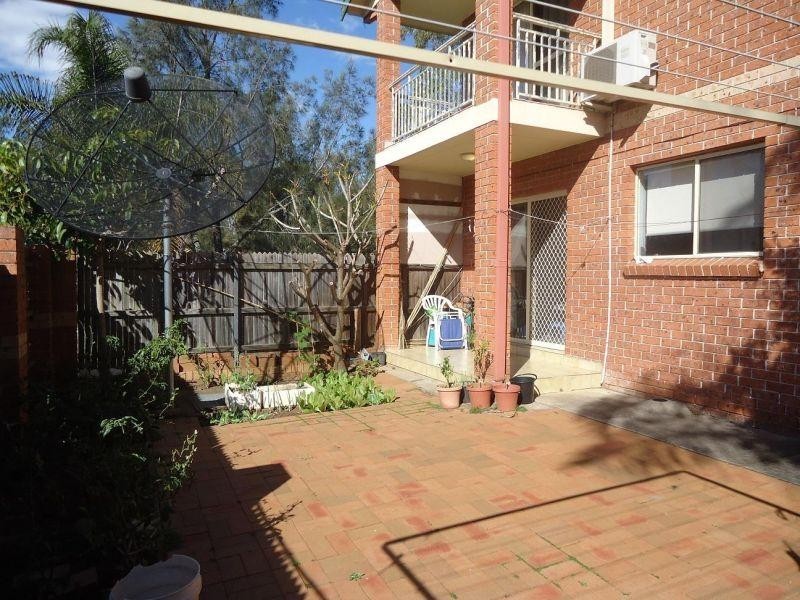 4/11-13 Water Street, Wentworthville NSW 2145