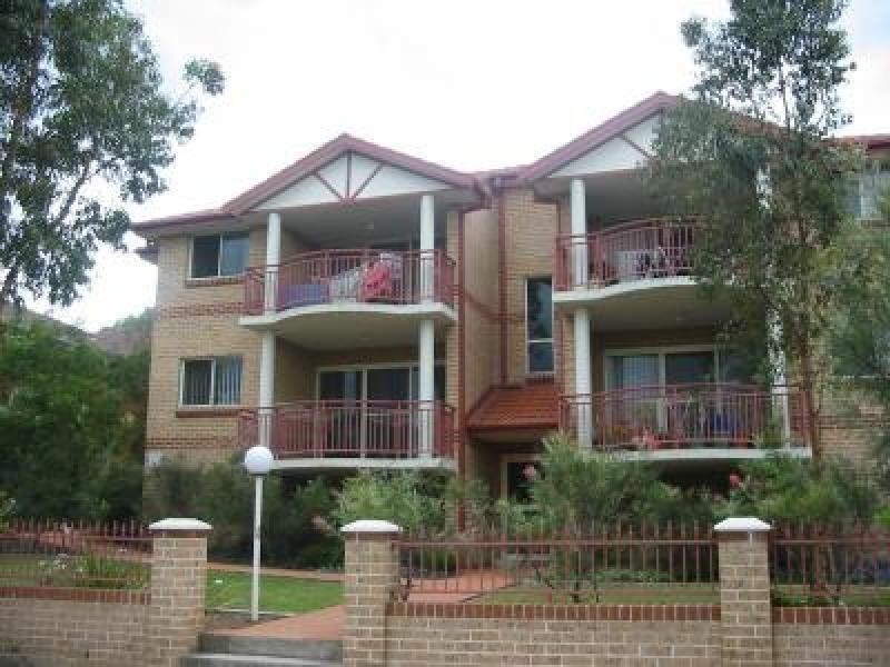 5/108-112 Stapleton Street, Pendle Hill NSW 2145